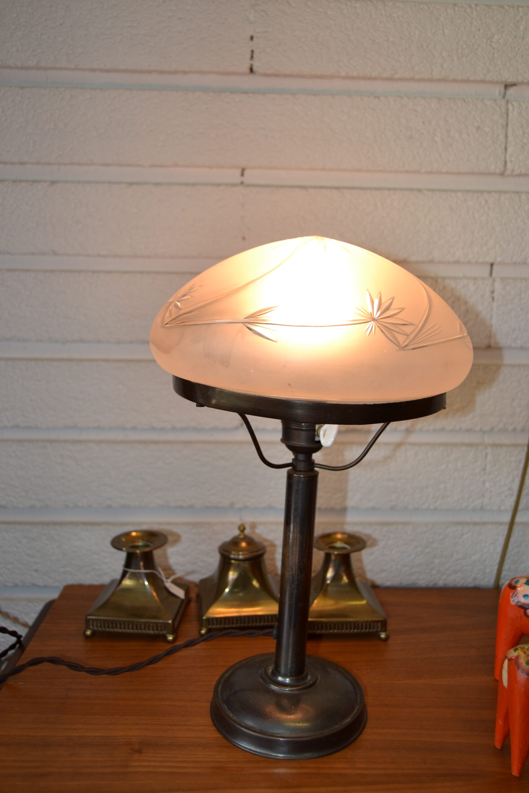 Bordslampa strinbergsmodell